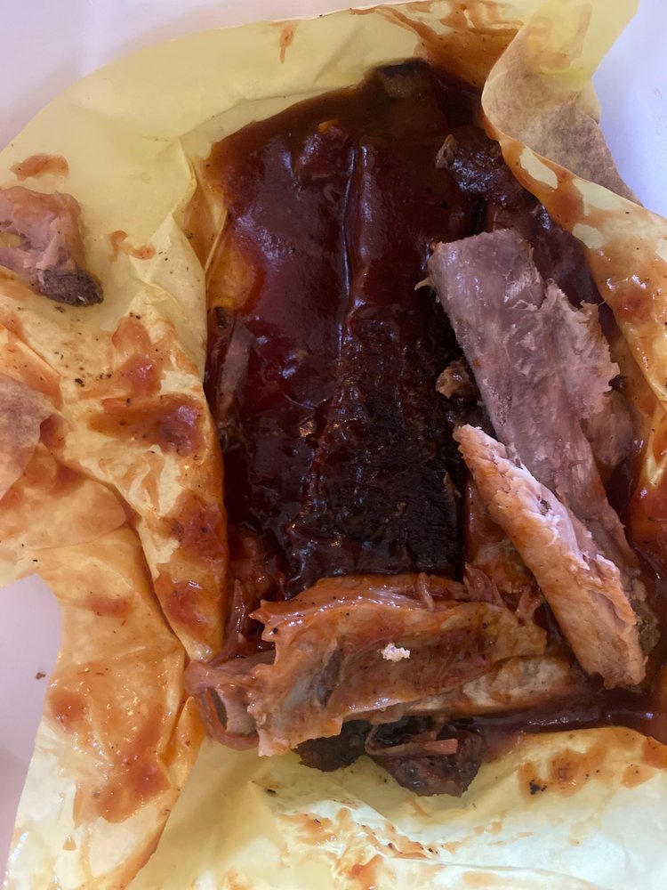 Rena’s Barbecue and Soul