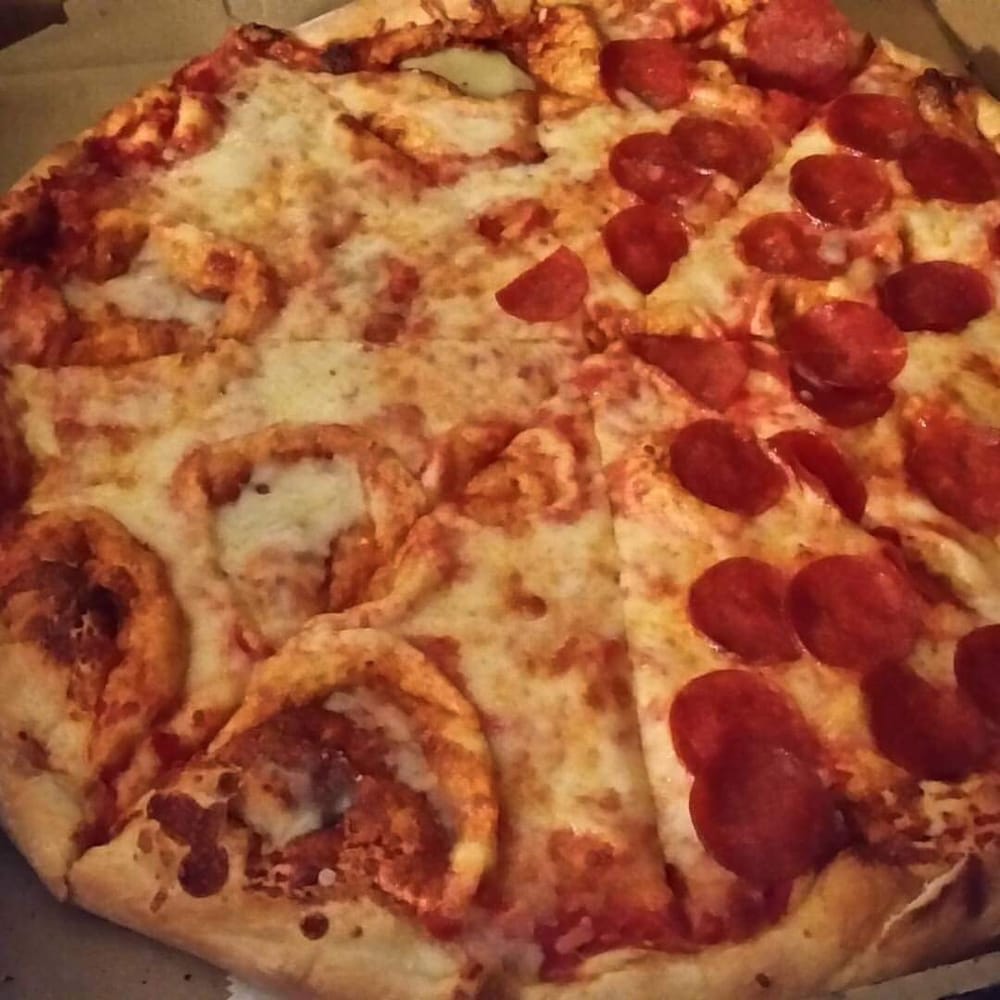 Liberty Pizza 12 Reviews Pizza 200 S Main St, North Syracuse, NY