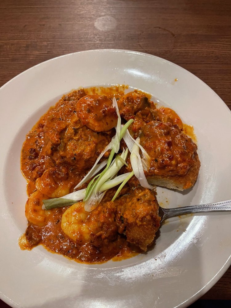 Twisted Oak American Bar and Grill