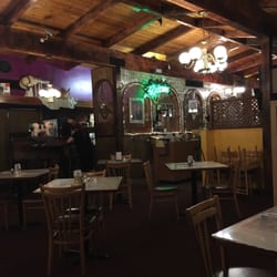 Denicola S Restaurant Order Food Online 168 Photos 277 Reviews Photo Of Denicola S Restaurant Portland Or United States We Didn T