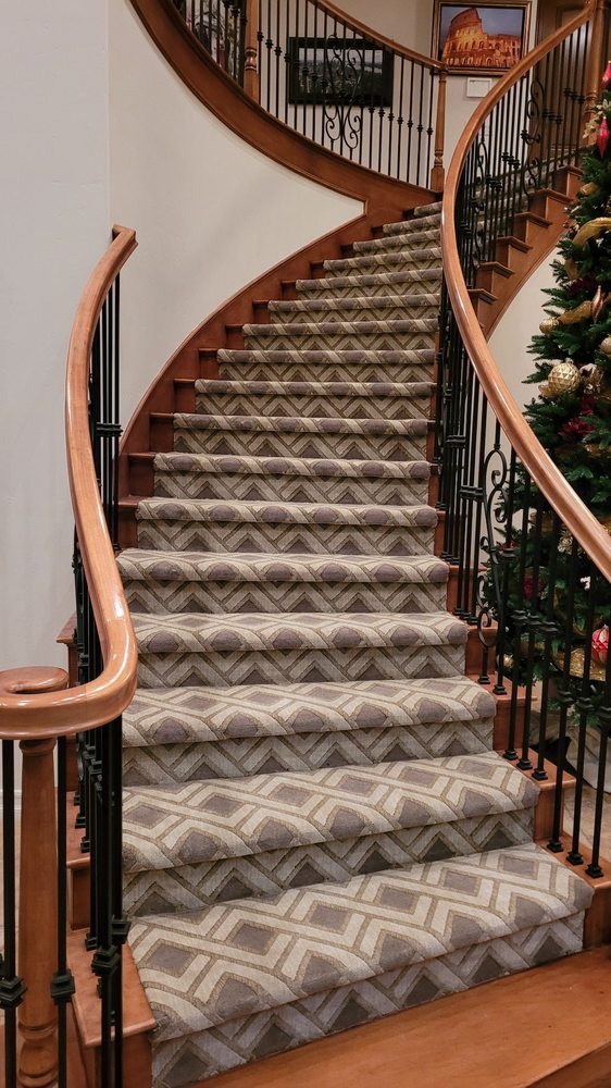 image of business Hernandez Carpet Brokers