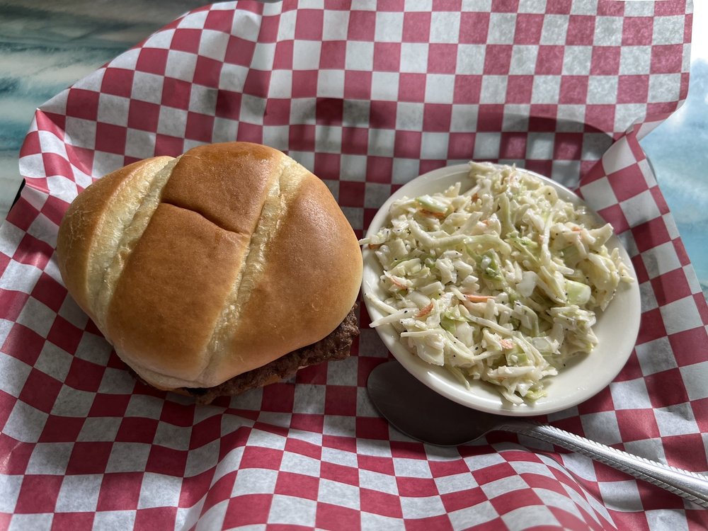 Newland Pub and Grill