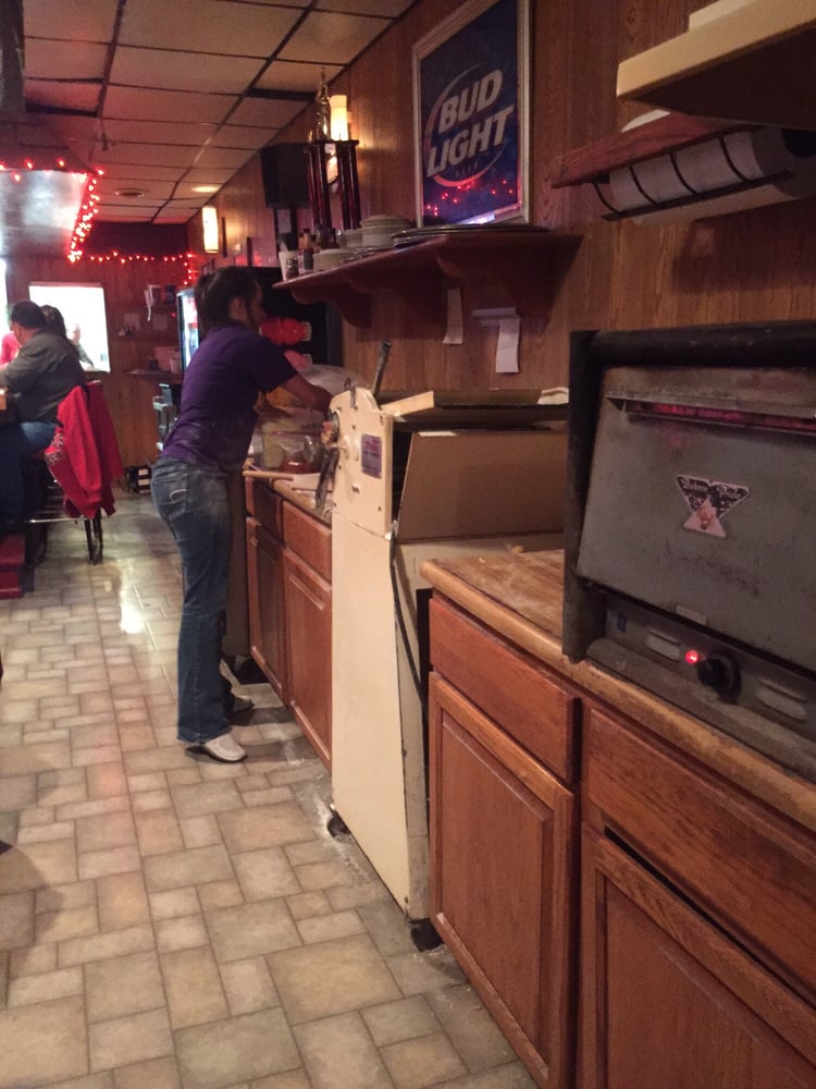 Roddies Roadhouse CLOSED Mexican 70 W Main St, Ipava, IL