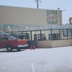 Steve s Awning pany 12 s Awnings 1244 Geneva Ave