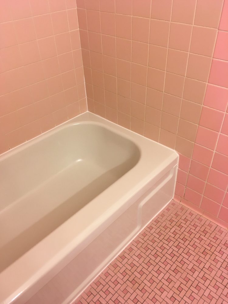 AK Bathtub Refinishing