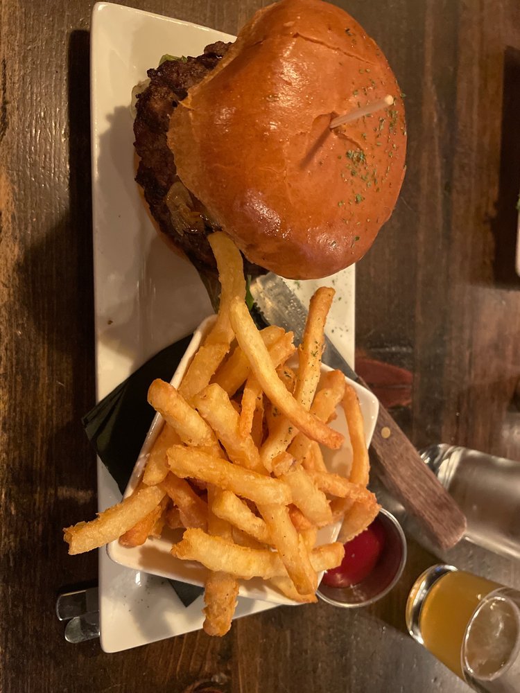 The Kettle Black Kitchen & Pub