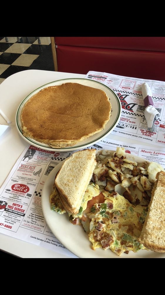 Dolly's Diner