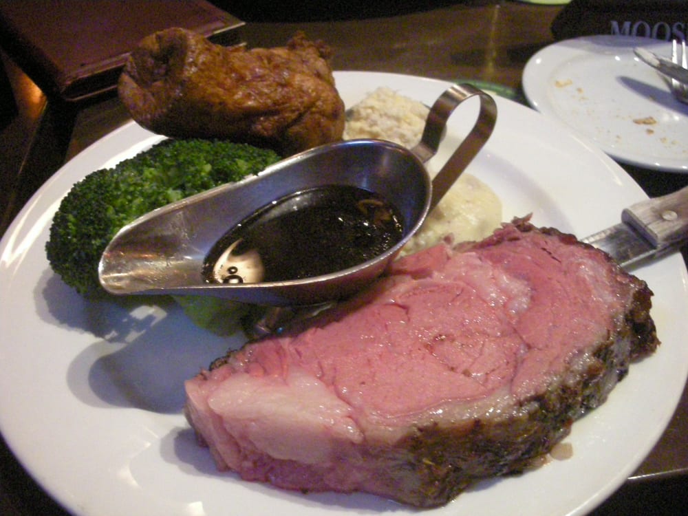 Round Table Steakhouse Pub 22 Photos Steakhouses 800 Round Table Steakhouse Pub 22 Photos Steakhouses 800 Pembina Hwy Winnipeg Mb Restaurant Reviews Phone Number Yelp