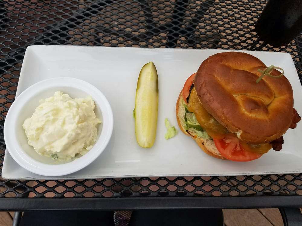 The Trailside 42 Photos & 73 Reviews American (New) 108 W Main St