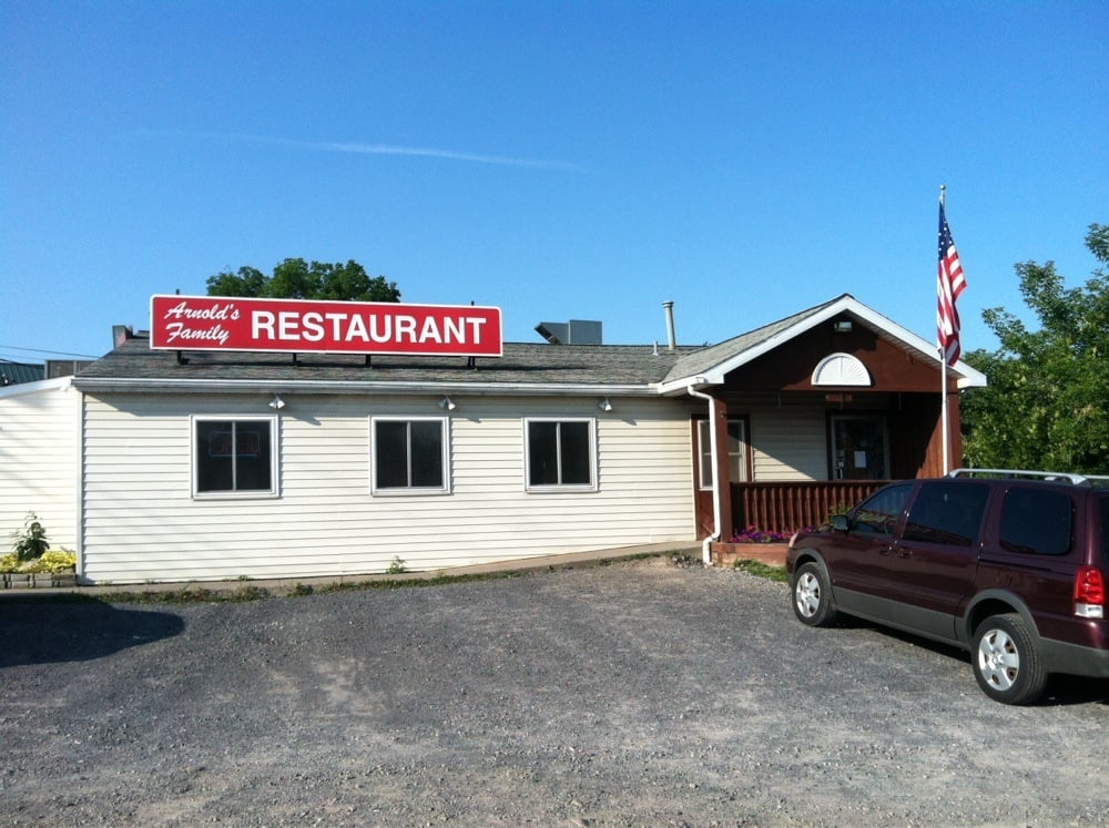 Arnold’s Family Restaurant 11 Reviews Diners 2667 Erie Dr