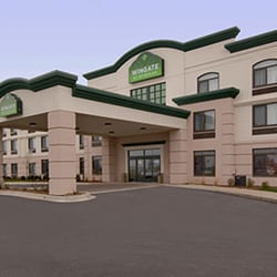 Wingate By Wyndham Peoria 11 Photos 14 Reviews Hotels 7708 Photo Of Wingate By Wyndham Peoria Il United States