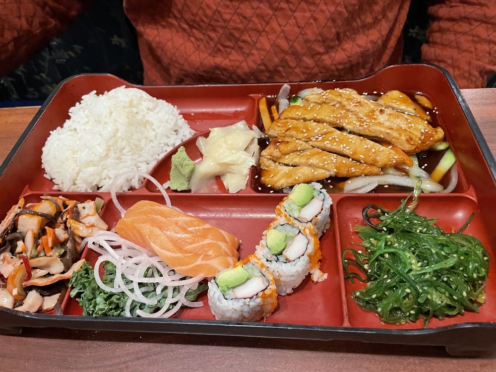 Sushi Tomo