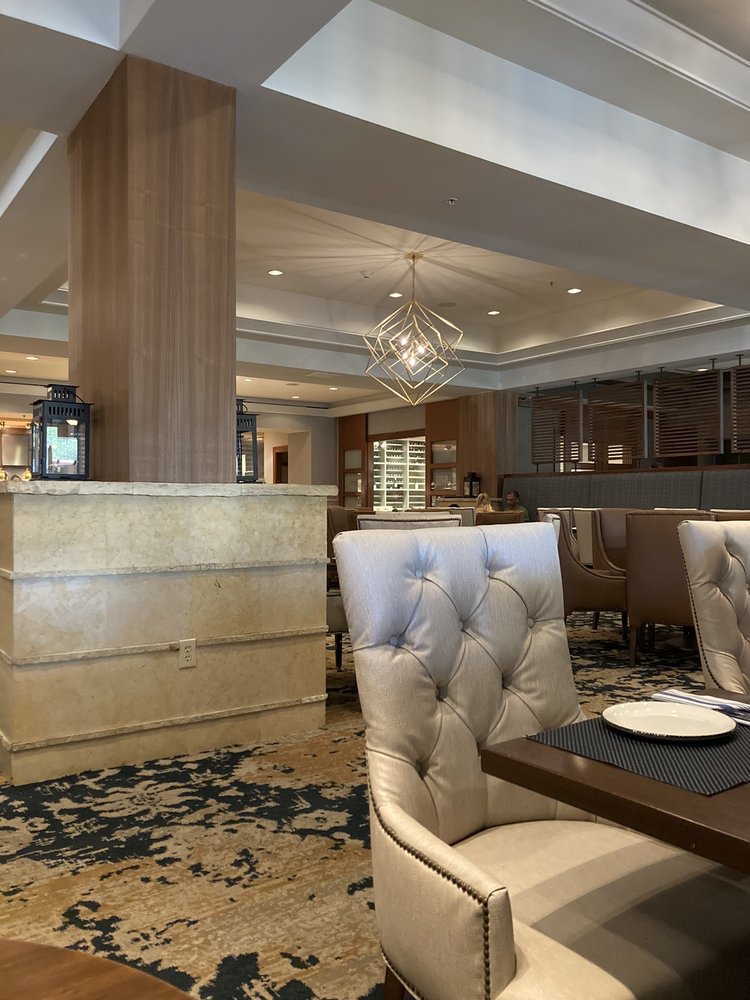 J's Restaurant And Bar