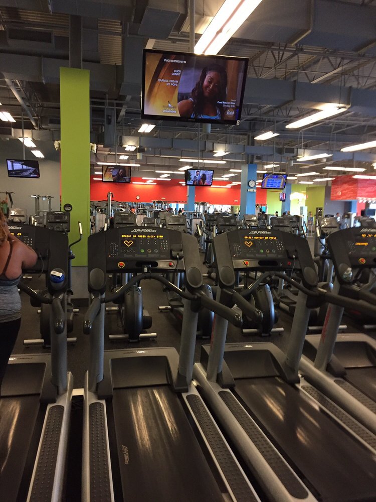 Simple Is Blink Fitness Open On Veterans Day for Push Pull Legs