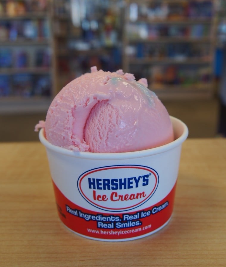 X-tra Ball Ice Cream & Pinball