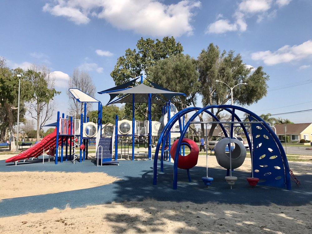 Furman Park 93 Photos & 35 Reviews Parks 10419 Rives Ave, Downey