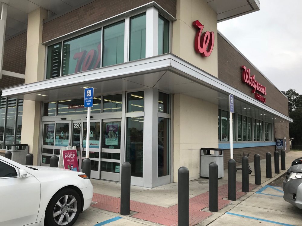 Walgreens Convenience Stores 220 N Alexander Ave, Port Allen, LA