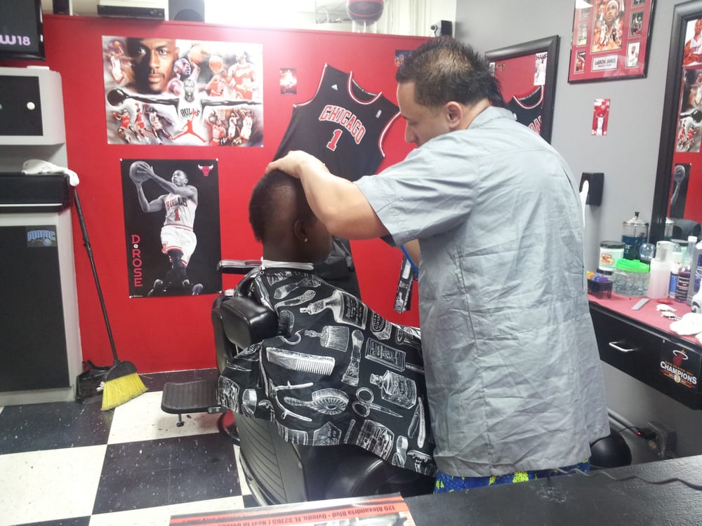 M.V.P.s Barbers 120 Alexandria Blvd, East Orlando