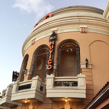 AMC CityPlace 20 - 102 Photos & 94 Reviews - Cinema - 545 Hibiscus St