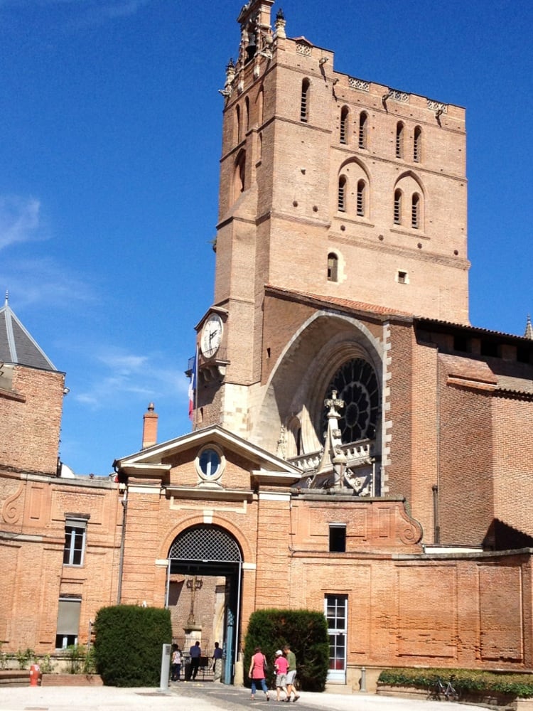 Préfecture de la HauteGaronne Landmarks & Historical Buildings 1