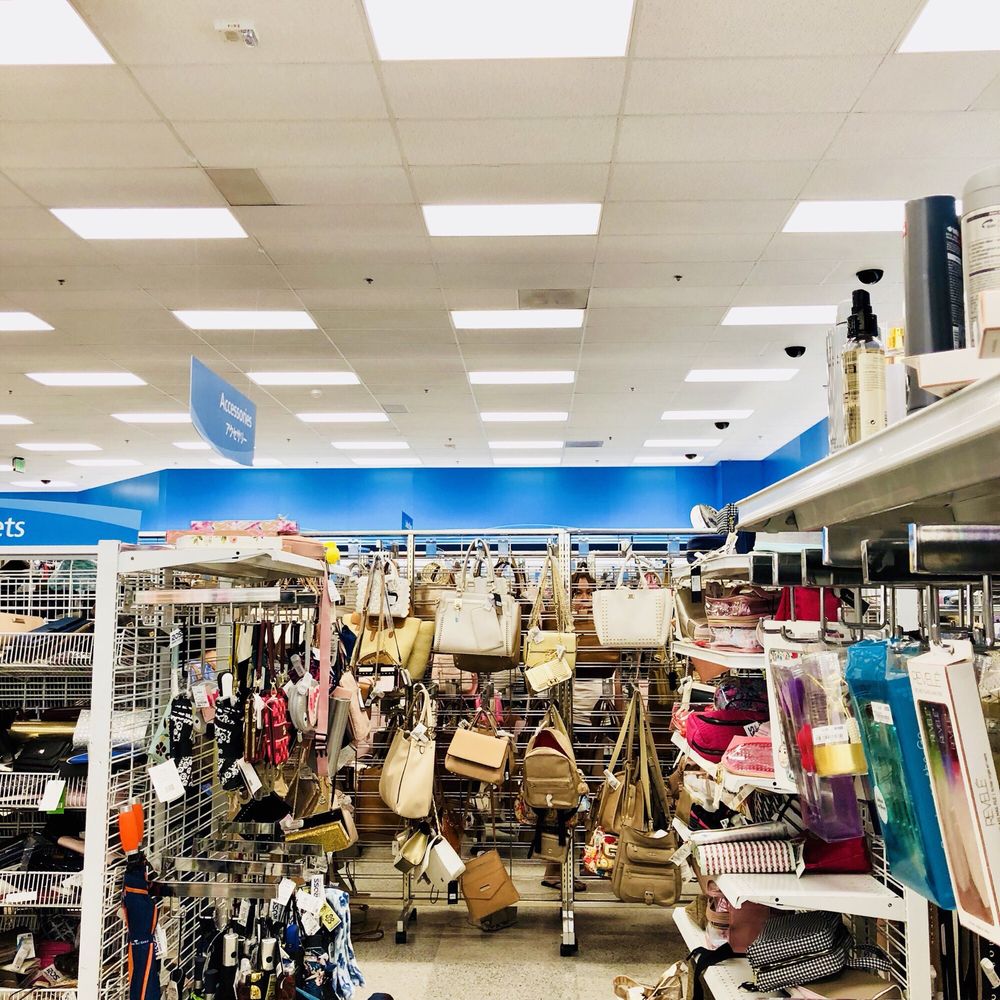 Ross Dress For Less 126 Photos 133 Reviews Department S Ross Dress For Less 126 Photos 133 Reviews Department S 333 Seaside Ave Waikiki Honolulu Hi Phone Number Yelp