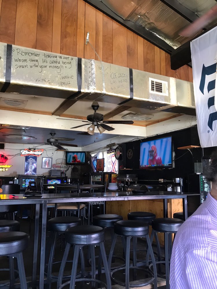 Alamo Bar & Grill Alamo Bar & Grill