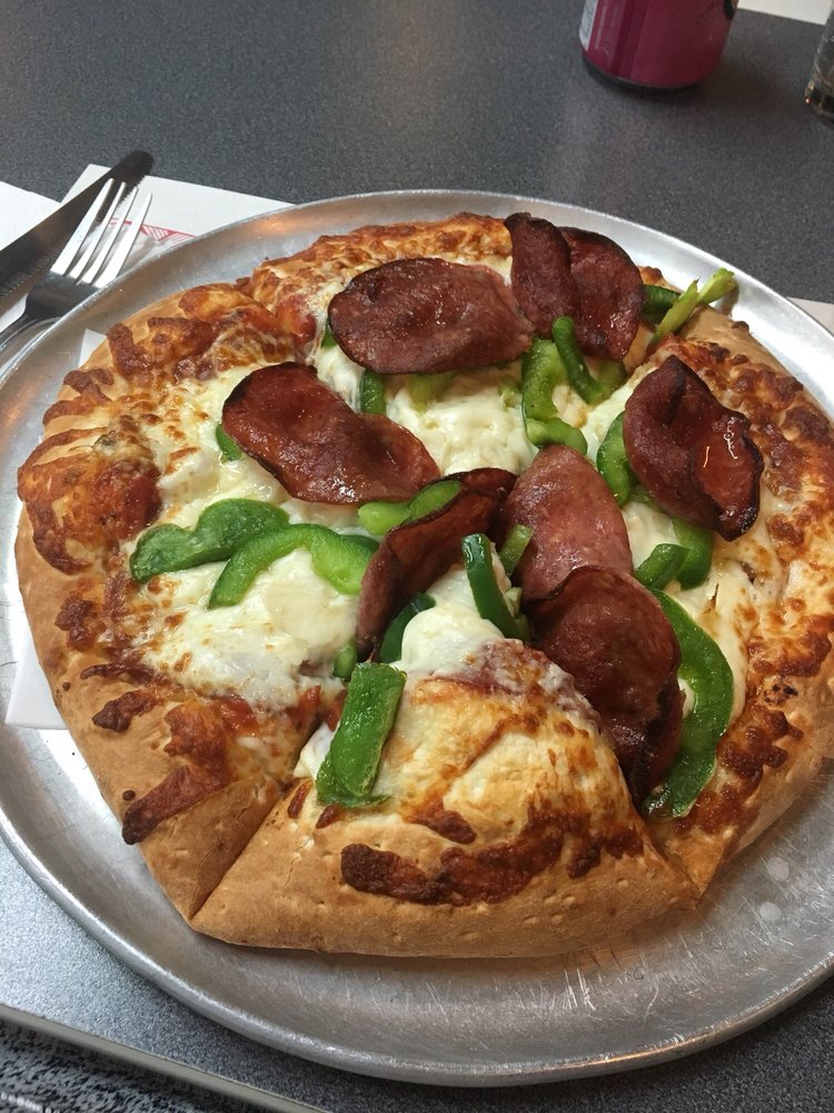 Pizza du Coin Pizza 16420 Avenue SaintLouis, SaintHyacinthe, QC