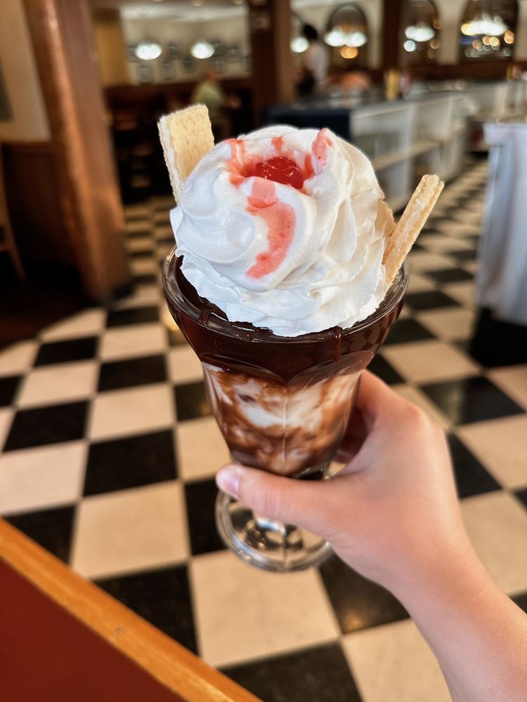 Mayberry Ice Cream Restaurants