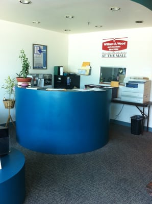 Wood William E At the Mall