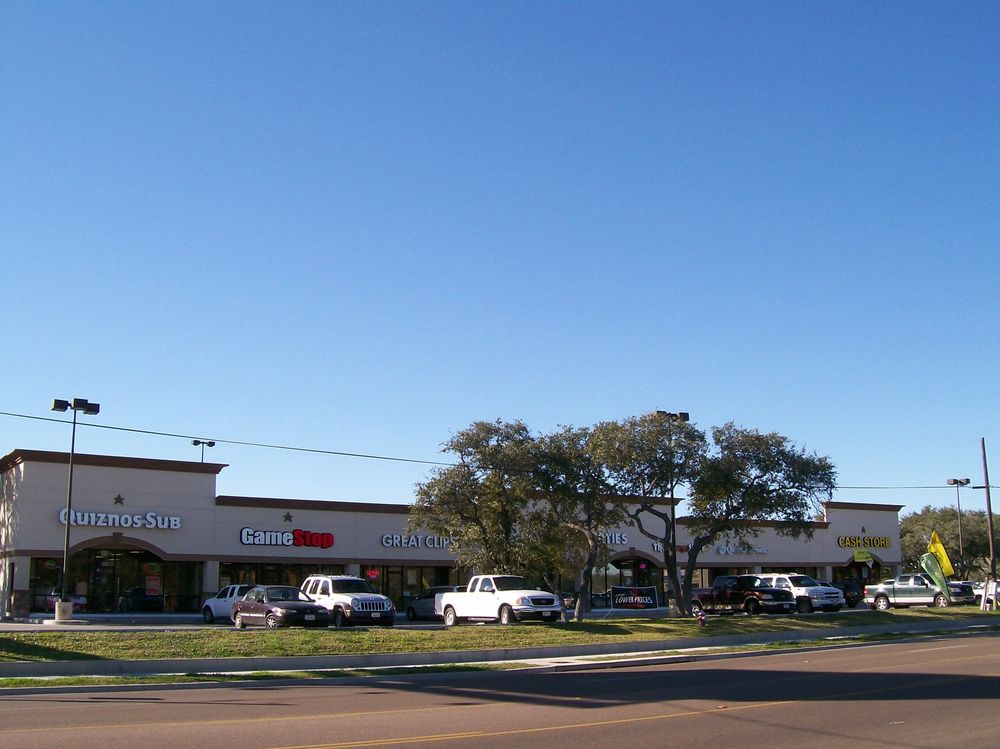 Windswept Plaza