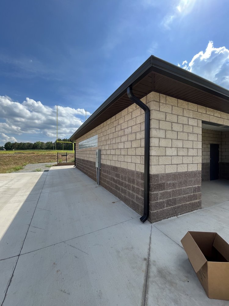 P&S Seamless Gutters