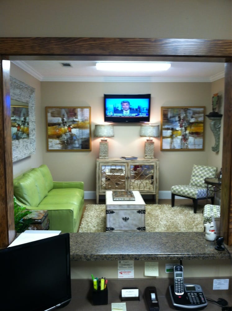 image of business John L Henson, DMD