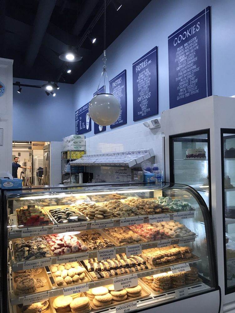 Mike’s Pastry 175 Photos & 69 Reviews Bakeries 445 Revolution Dr