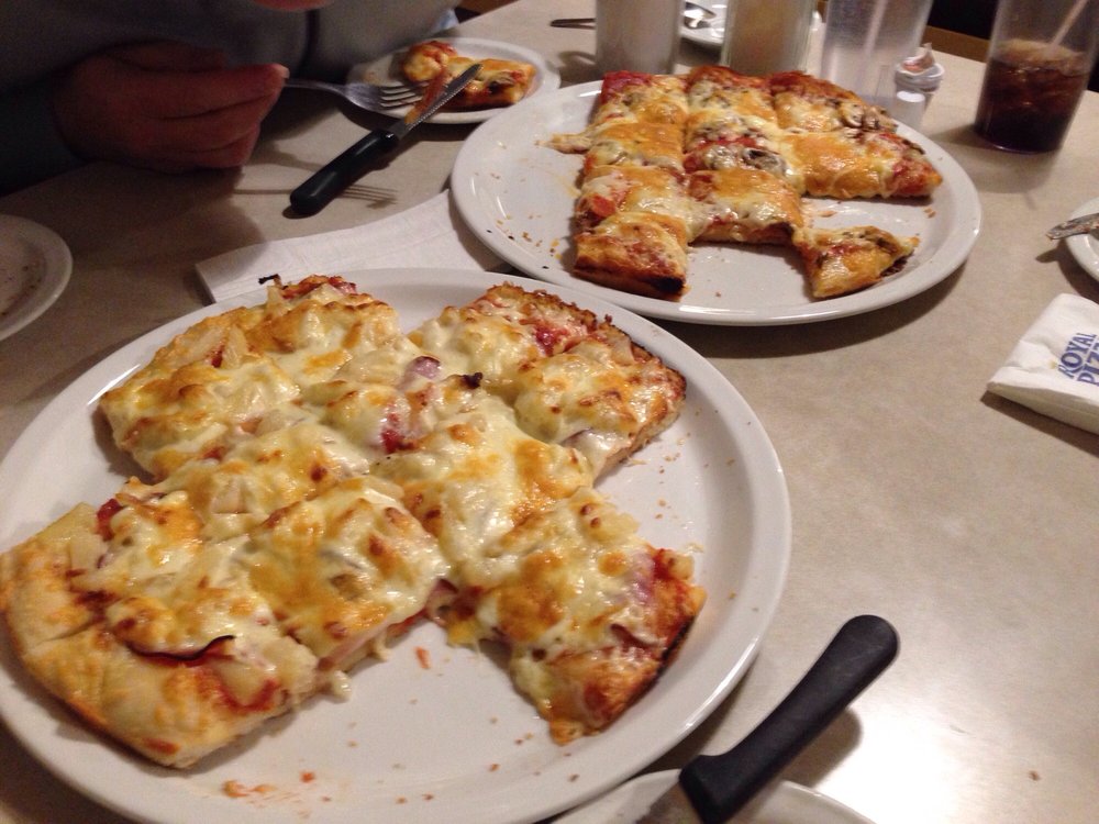 Royal Pizza 12 Photos & 41 Reviews Pizza 1043380 Ave NW