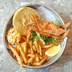 Buoy One Riverhead 215 Photos 186 Reviews Seafood 1175 W Photo Of Buoy One Riverhead Ny United States