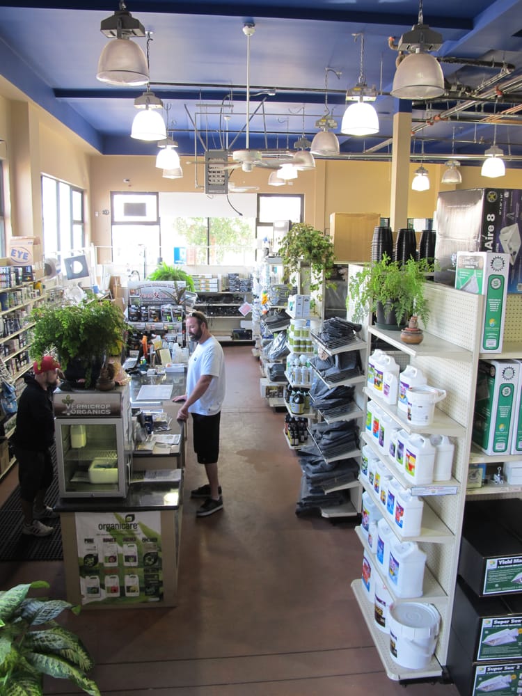 Grow Your Own Hydroponics and Organics CLOSED 24 Reviews