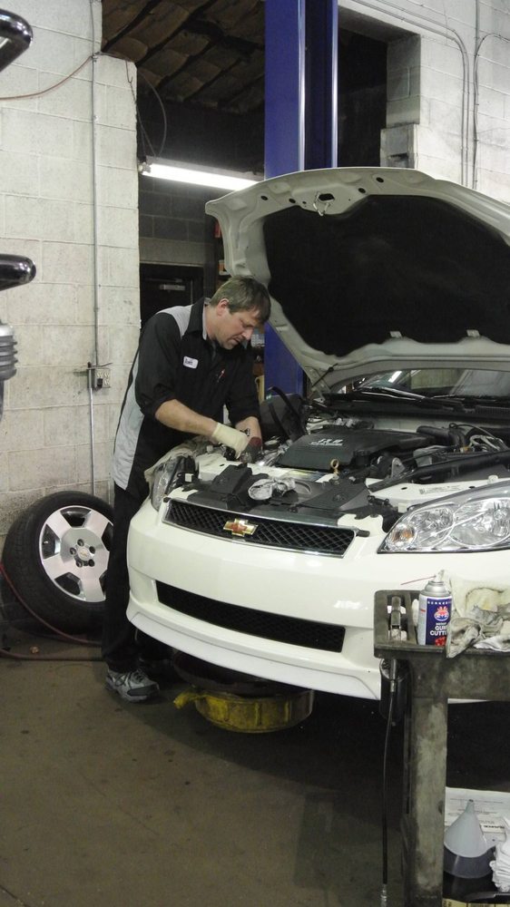 Pat's Brake Service & Lynn's Garage
