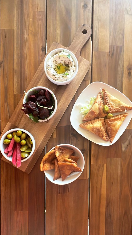 Dvine Mediterranean Experience