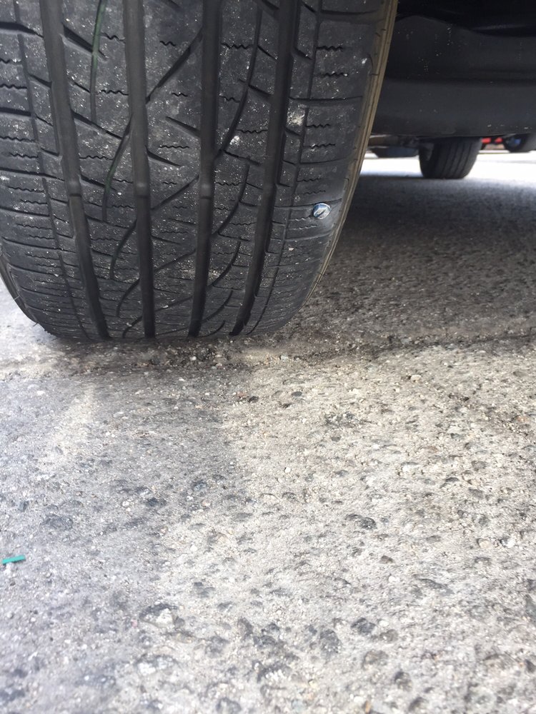 Charly's Tire and Service
