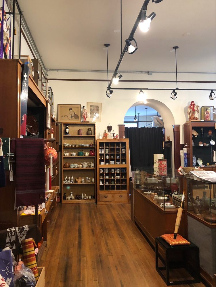 Hosekibako - Japanese Resale Shop