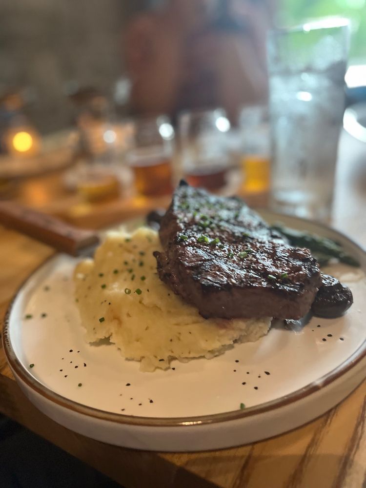 Bow & Stern Chilliwack