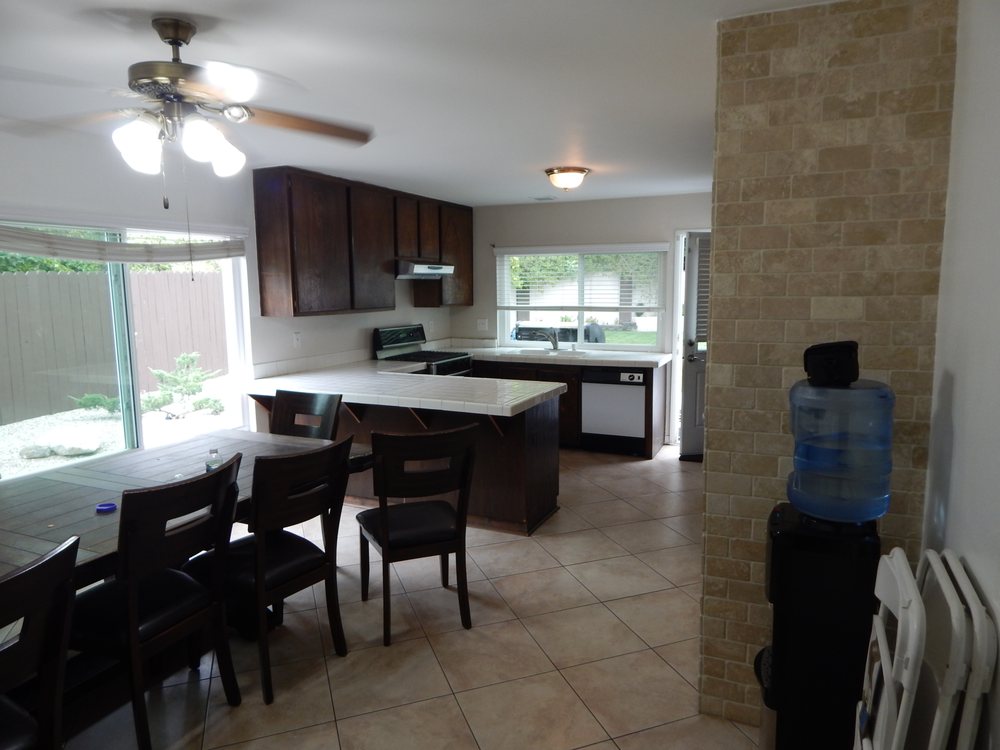 Kitchen Flooring Center 27 Photos 10 Reviews Kitchen Flooring Center 27 Photos 10 Reviews 20875 Golden Springs Dr Walnut Ca Phone Number Yelp