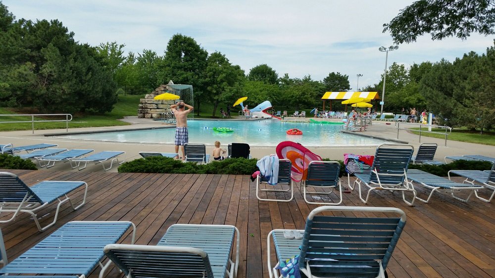 Leawood Aquatic Center 10 Reviews Swimming Pools 10601 Lee Blvd