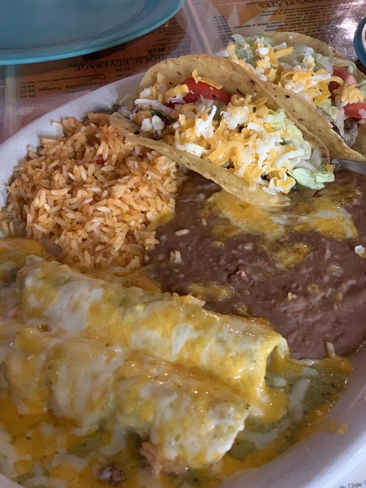 Dos Compadres Mexican Restaurant - Midland