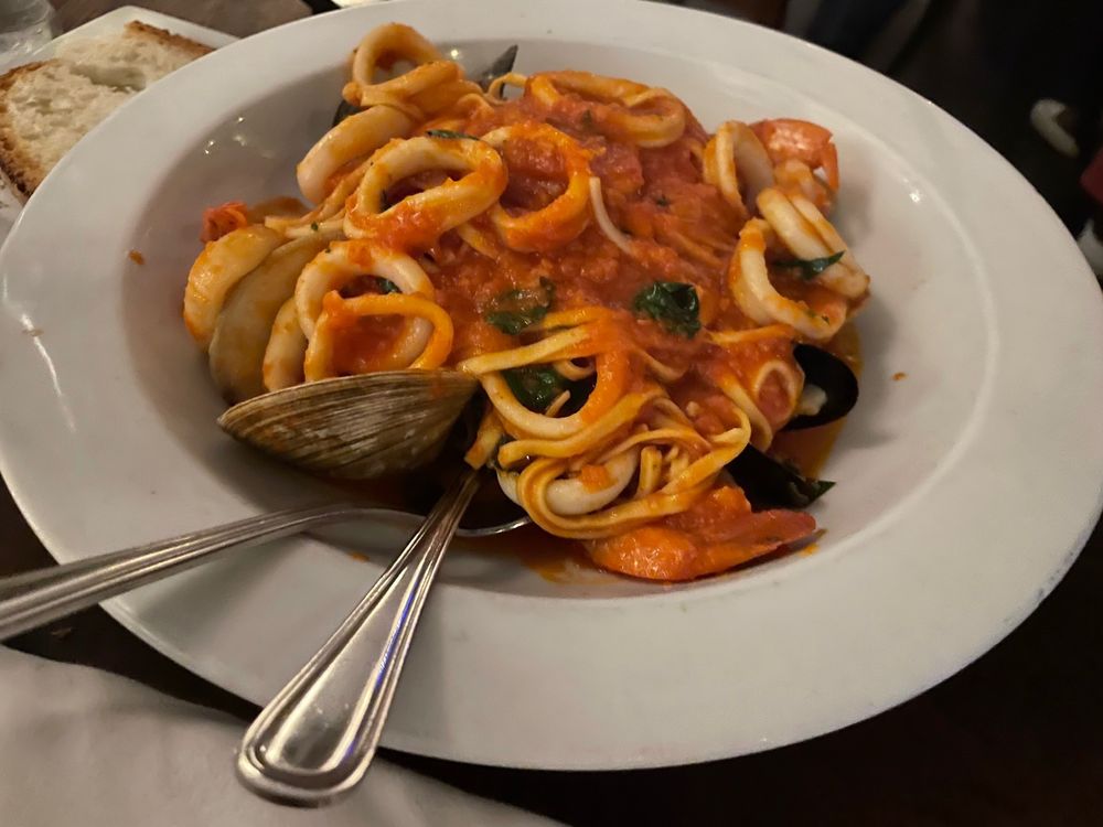 Bella Luna Restaurant