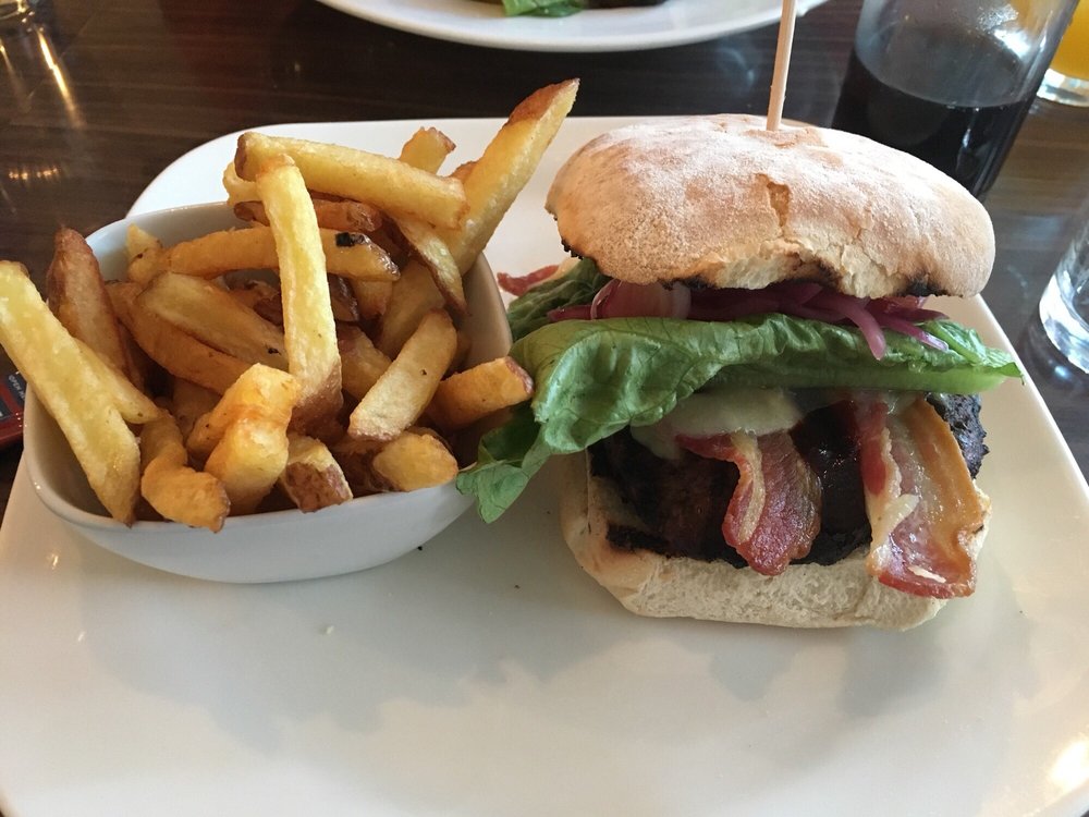 Gourmet Burger Bistro
