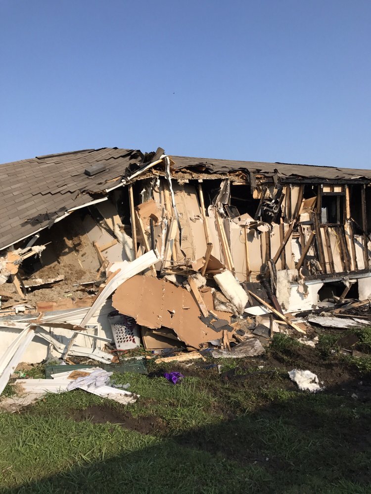 FasTrack Hauling & Demolition