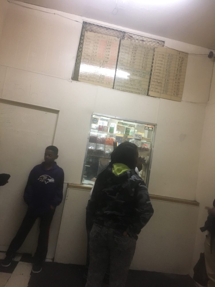 Wynnes Carry Out