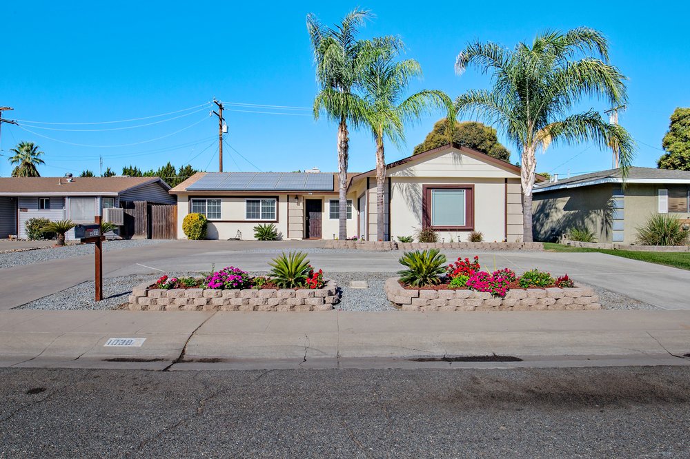 Roger DeChance  - Modern Broker