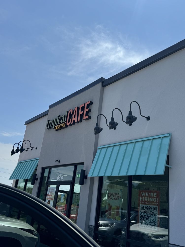 Tropical Smoothie Cafe